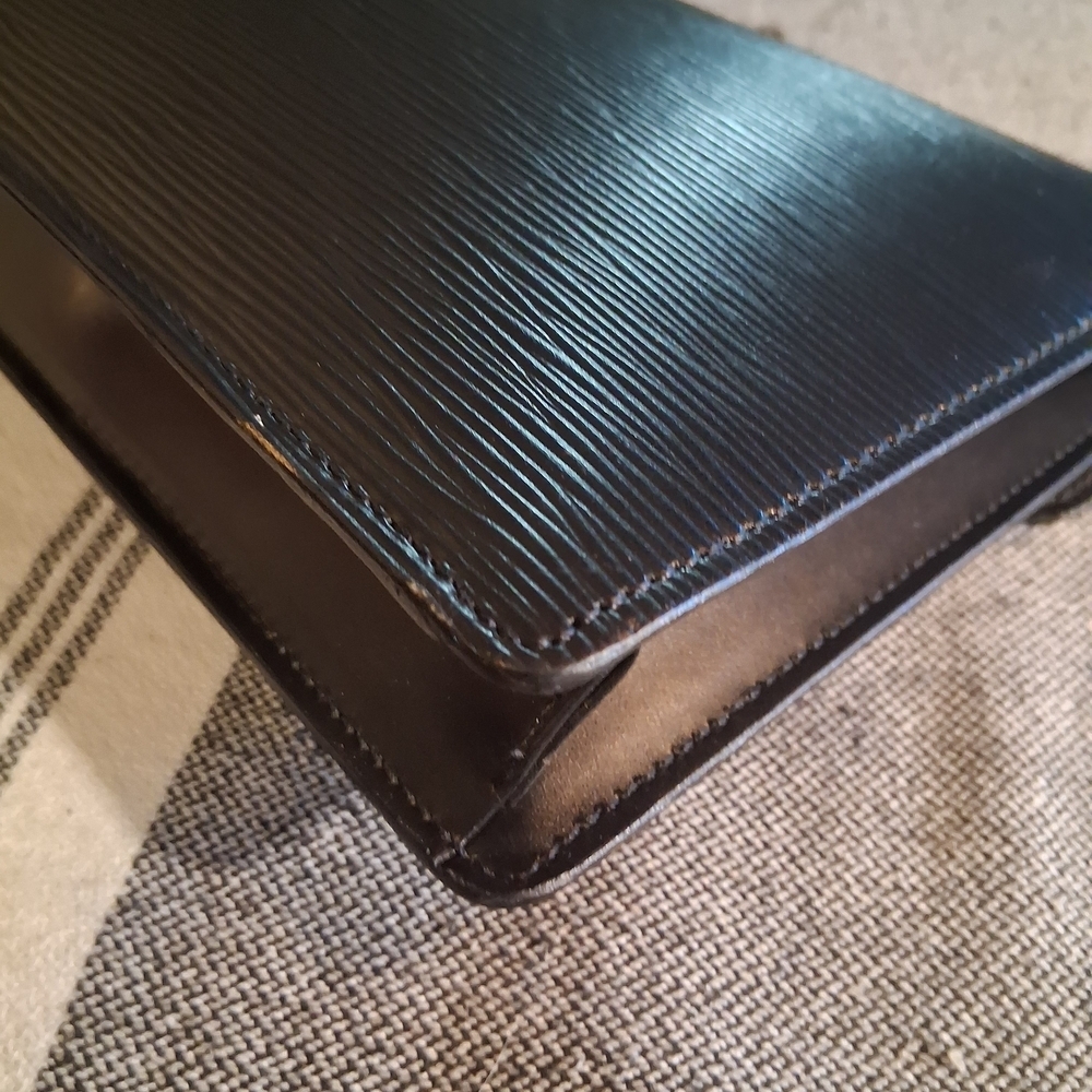 Louis Vuitton Black Clutch with Gold Hardware - Picture 9 of 16